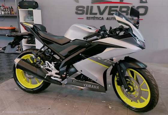 YAMAHA YZF R15 